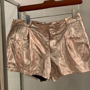 Joes size 26 gold leather shorts